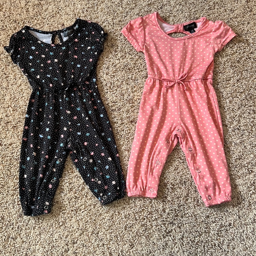 Like New 2-pack baby girl 12M super soft and cute one-piece rompers!